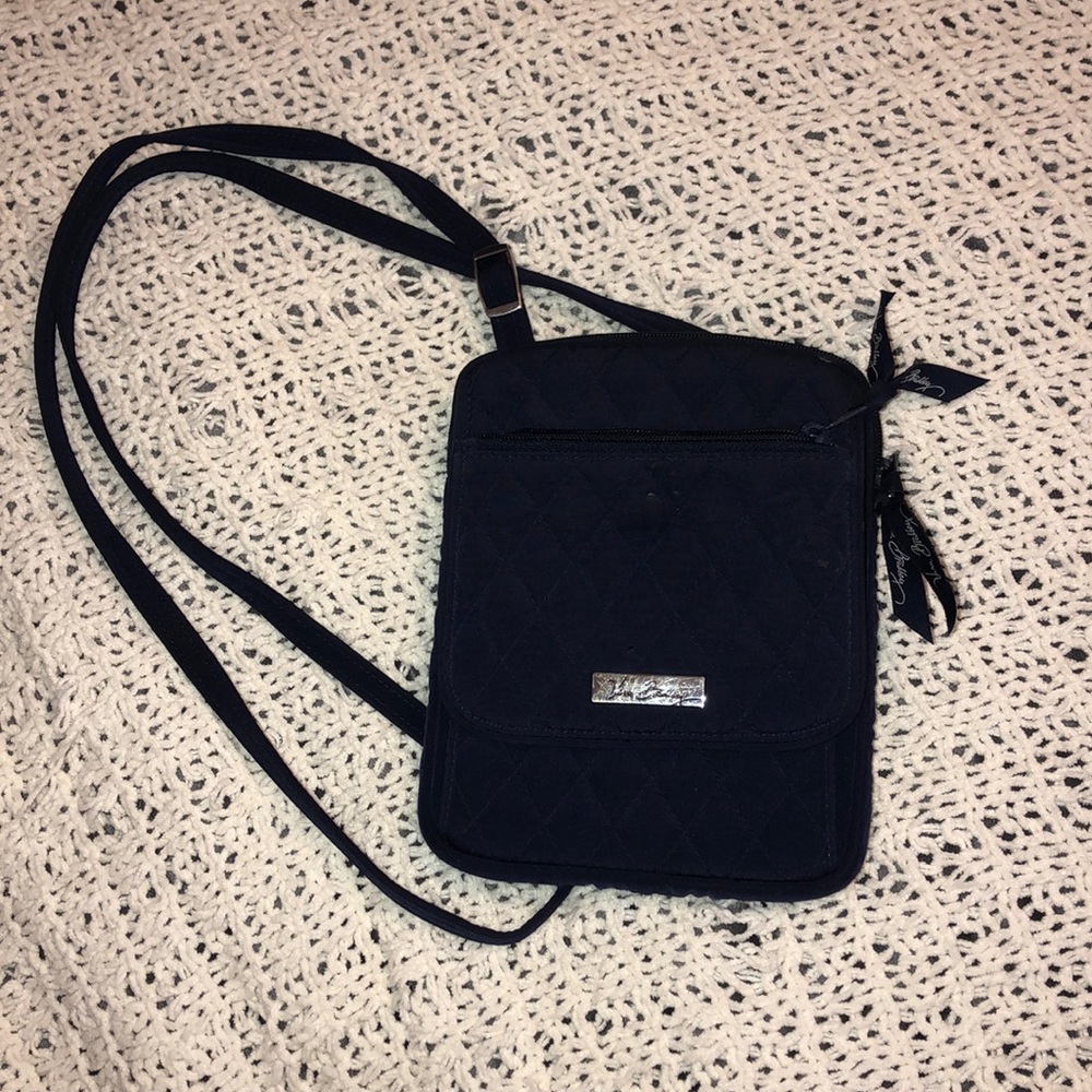Vera Bradley navy blue purse